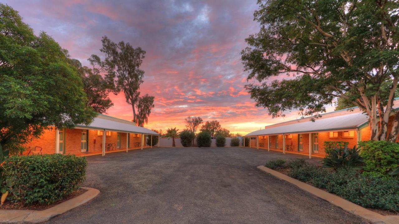 Mulga Country Motor Inn Charleville Esterno foto