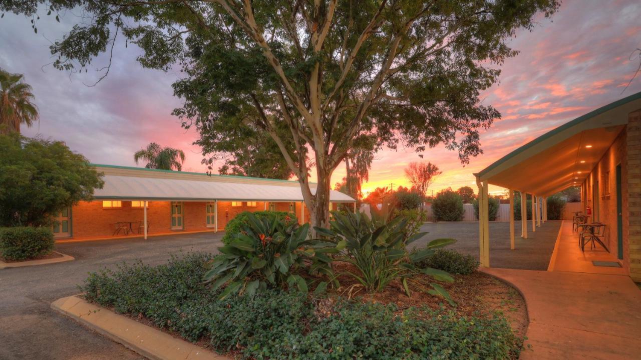 Mulga Country Motor Inn Charleville Esterno foto