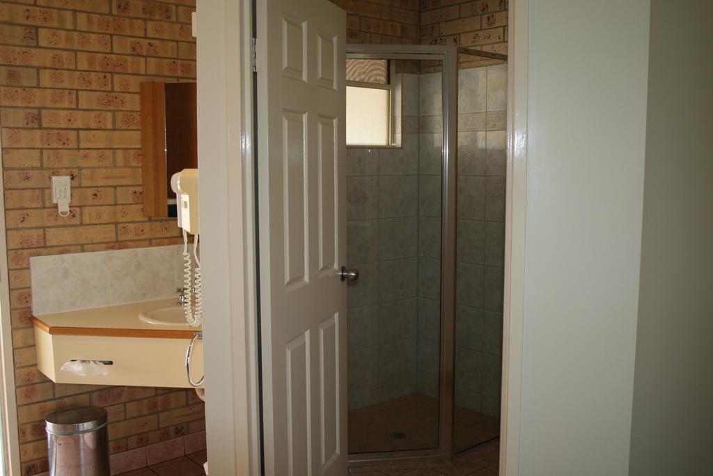 Mulga Country Motor Inn Charleville Camera foto